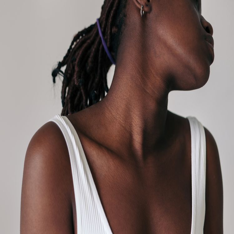 O pescoço da mulher africana