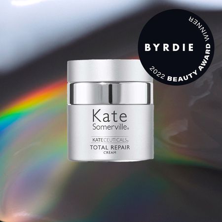Kate Somerville KateCeuticals Total Repair Cream: Vencedor do Byrdie Beauty Award 2024 de Melhor Hidratante Firmador