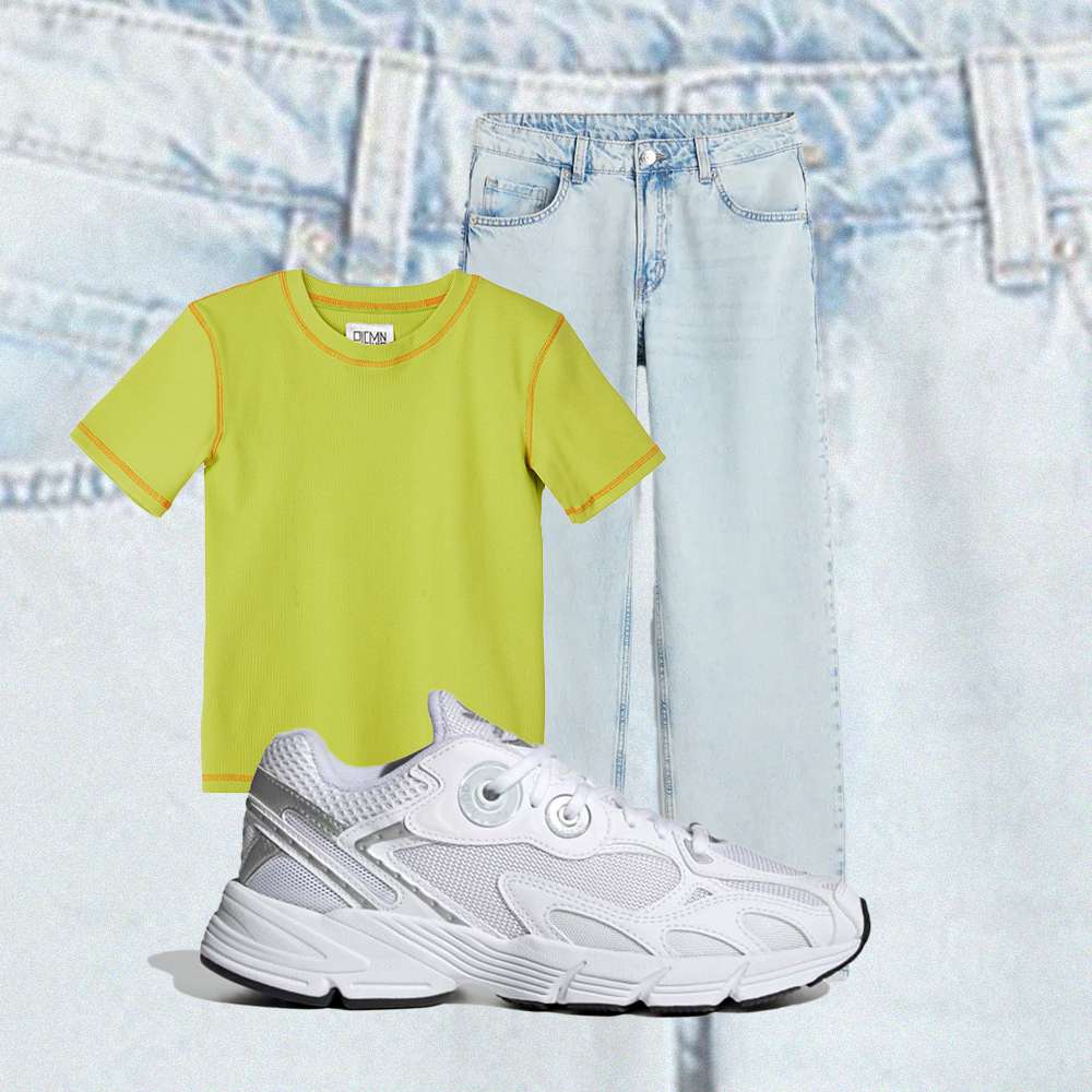 Colagem de roupas de uma camiseta T e Baixa Jeans de Terra Infantil