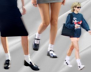 Colagem com mulheres em meias grossas e botas e princesa Diana
