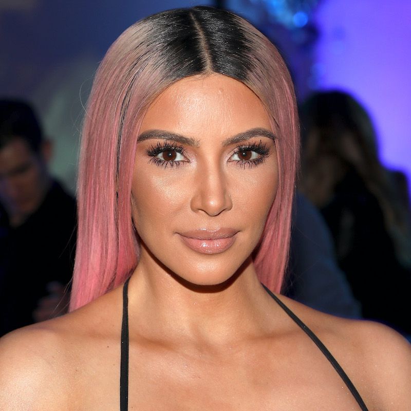 Cores de cabelo tons de pele oliva rosa bebê Ombre Kim Kardashian